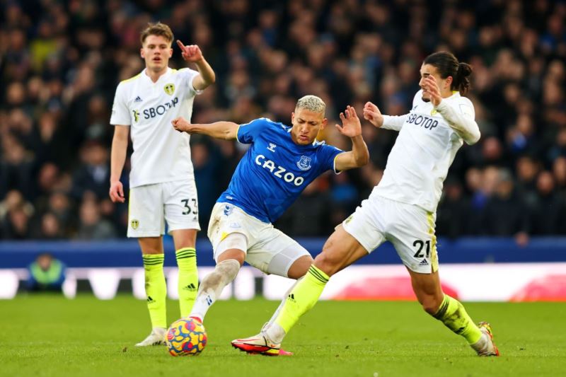 Soi kèo Everton vs Leeds